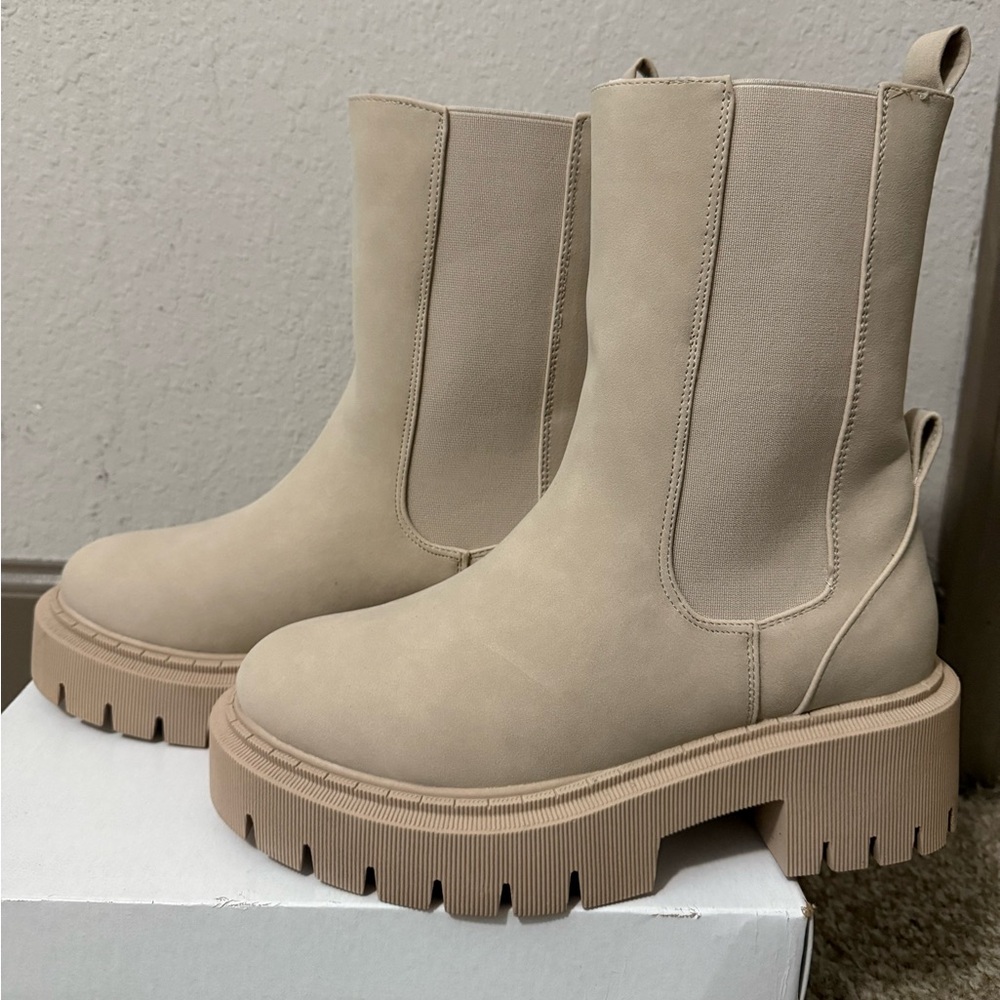 Cream Chunky Sole Ankle Boots